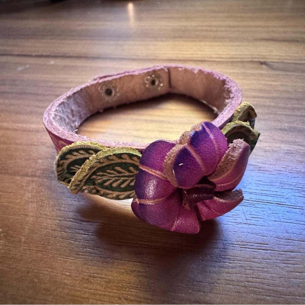 Vintage Handmade Leather Flower Bracelet Purple Floral Cuff Boho